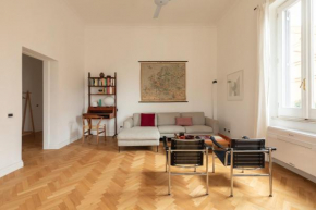 Colosseum bright apartment by Romeloft